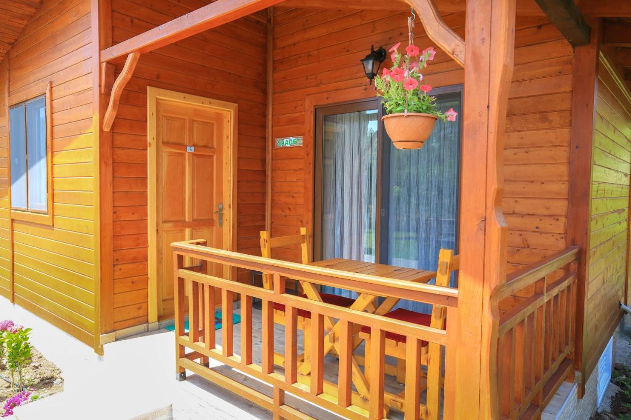 Merry Bungalow & Tent Çıralı Esterno foto